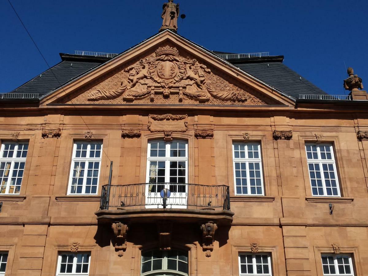 Apartment Moderne In Barockem Altstadthaus Nahe Altstadt Und Radweg